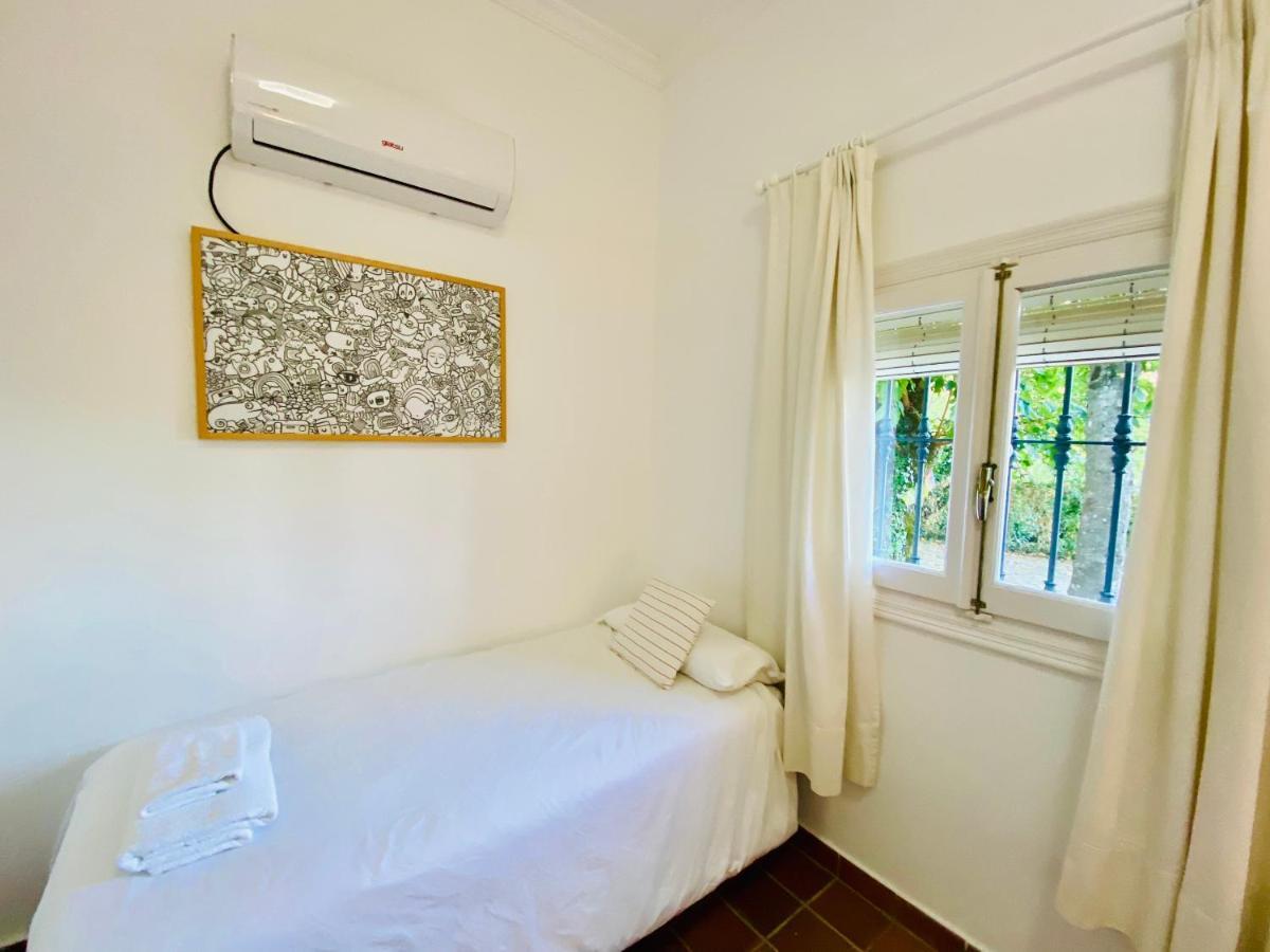 Stay Wild En Las Casitas De Huerta Arriba Benamahoma Exterior photo